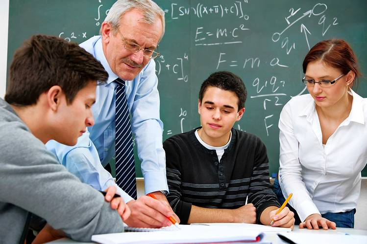 The New Standard of Parent-School Communication